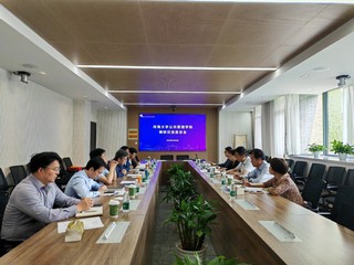 我院赴南大、南农交流研讨公共管...